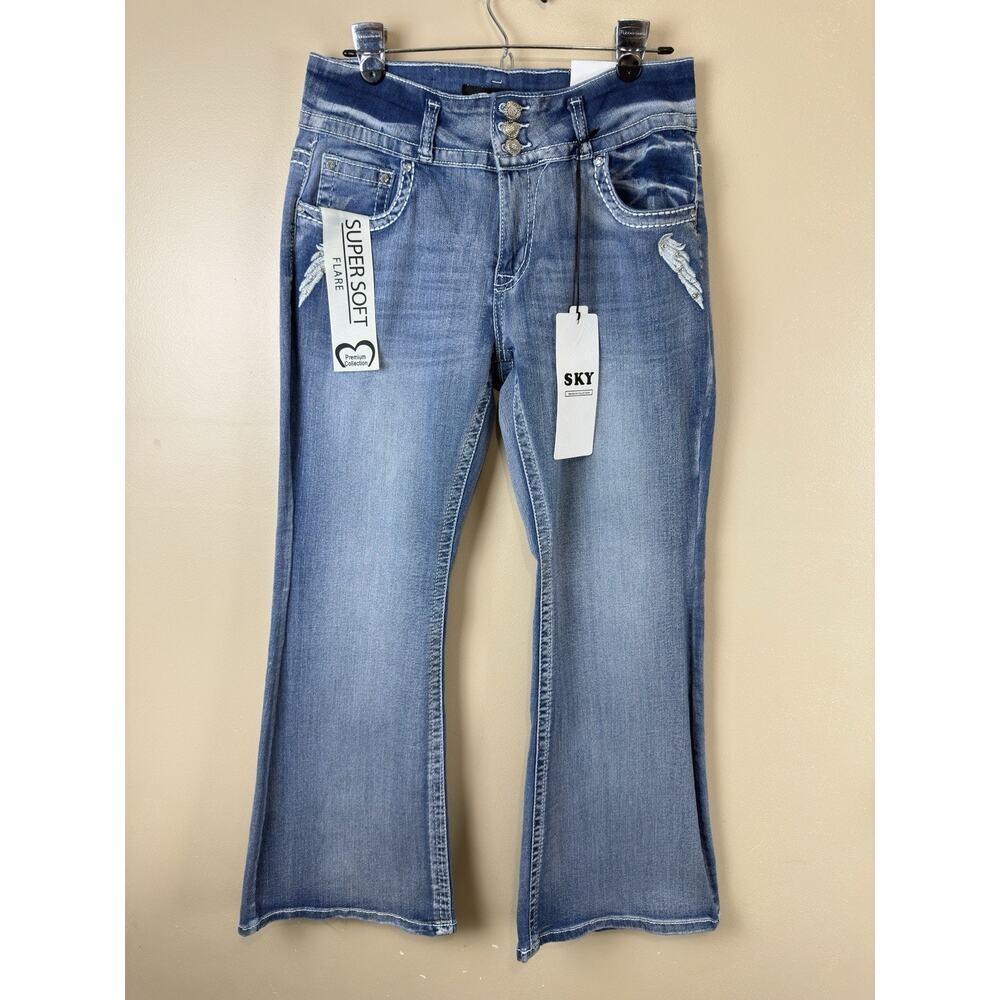 New Sky Premium Women’s Jeans Size 13 Mid Rise Flare Heart Embellished Y2K - Picture 3 of 13